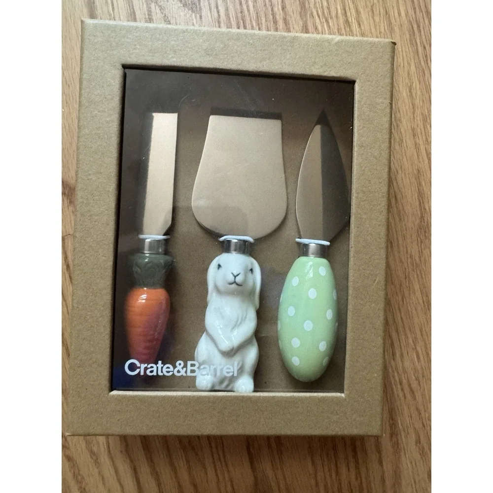 New Crate & Barrel Gaby Easter 3-Piece Cheese Knife Set Bunny Carrot Polka Dot